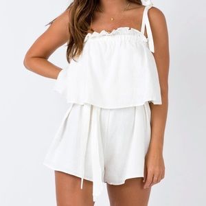 Princess Polly White linen romper size 8